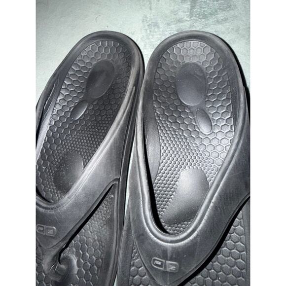 M10/W11 Spenco Orthotic Thong Sandals - Picture 4 of 4